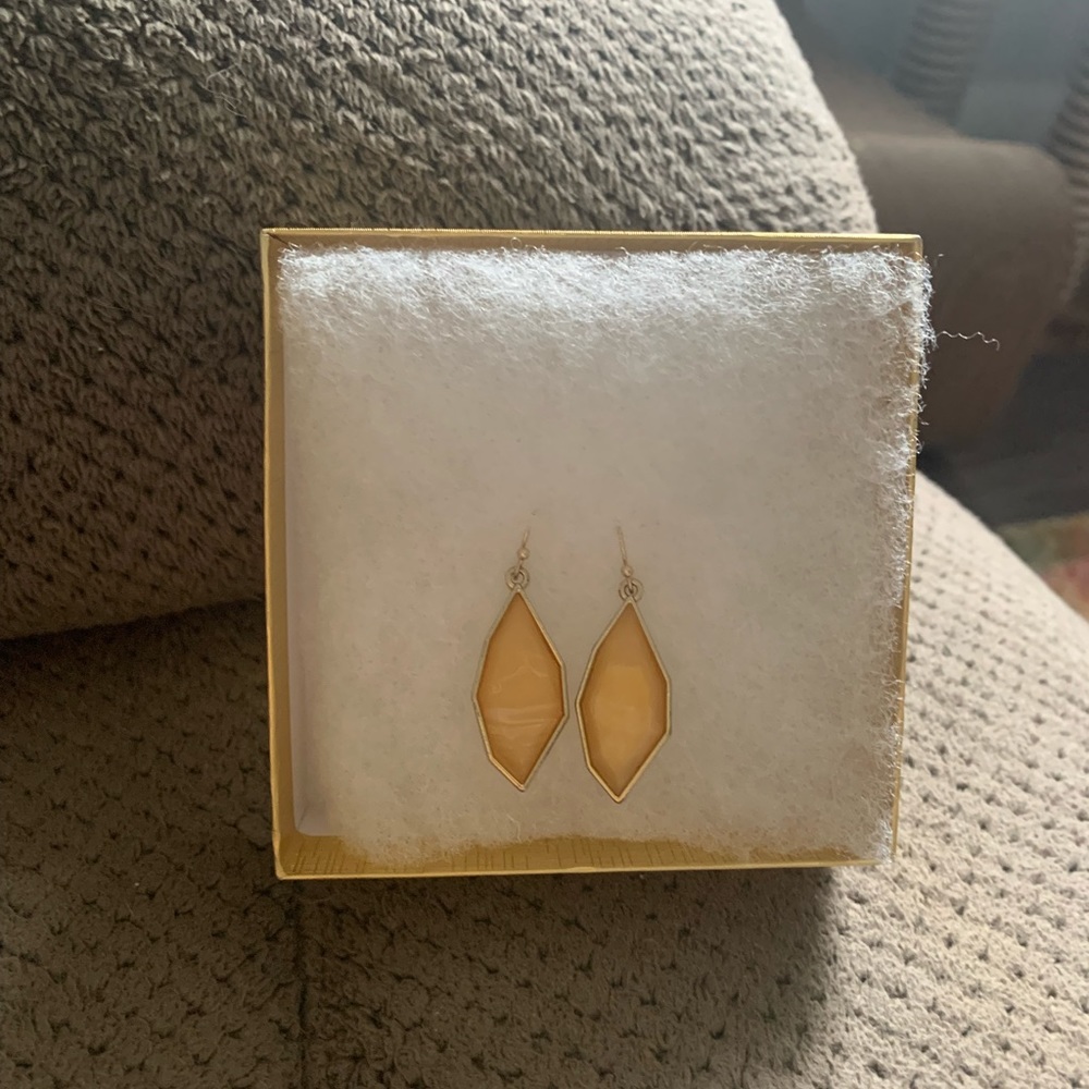 Stylish Yellow Earrings - Picture 2 of 2